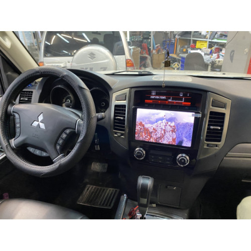 Магнитола для Mitsubishi Pajero 4 2006+ VGA (cо встроенным модулем для подключения камер 360) на Андроид 13.0 VGA458U2K360